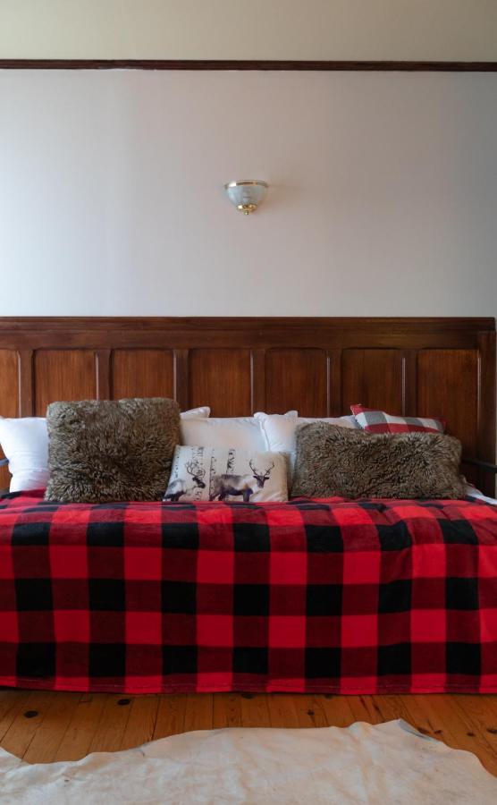 Auberge & Campagne Saint-Ferreol-les-Neiges エクステリア 写真